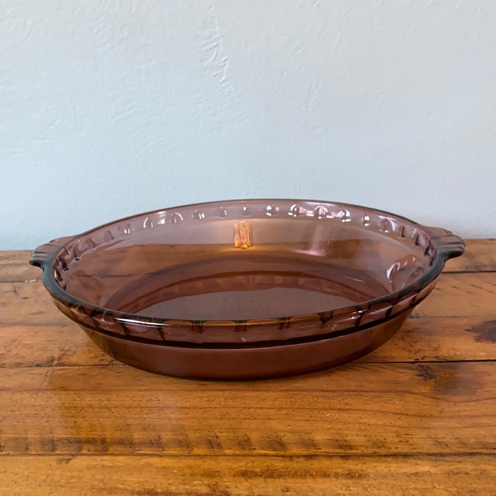 Vintage Pyrex 💜 Cranberry Glass Pie Dish 229